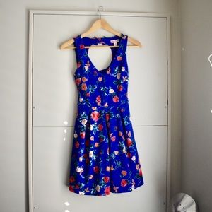 Candie’s blue flowered dress
